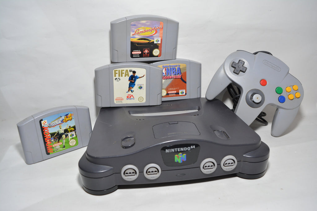 Nintendo 64 Bundle + 4 Spiele + Expansion PAK