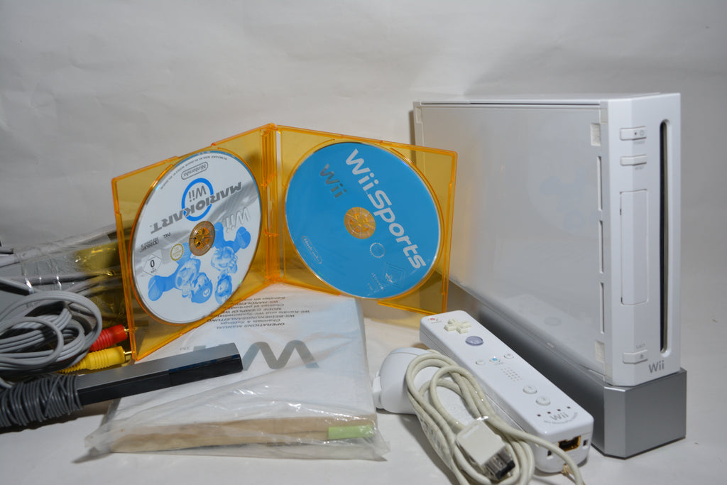 Nintendo Wii Konsole - OVP Mario Kart Paket!