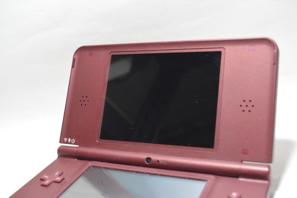 Nintendo DSi XL (Wein-rot)