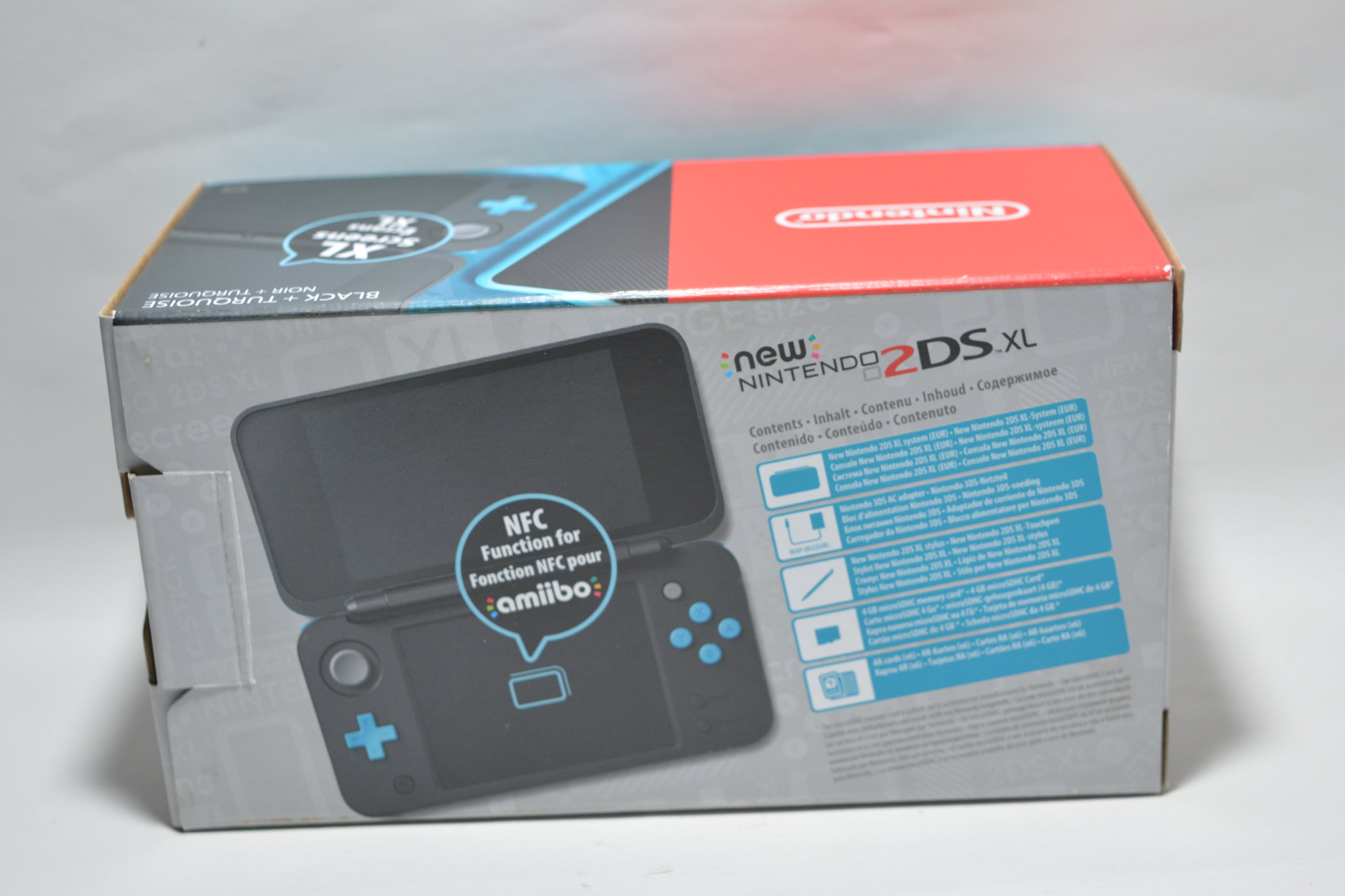 New Nintendo 2DS XL Black + Turquoise