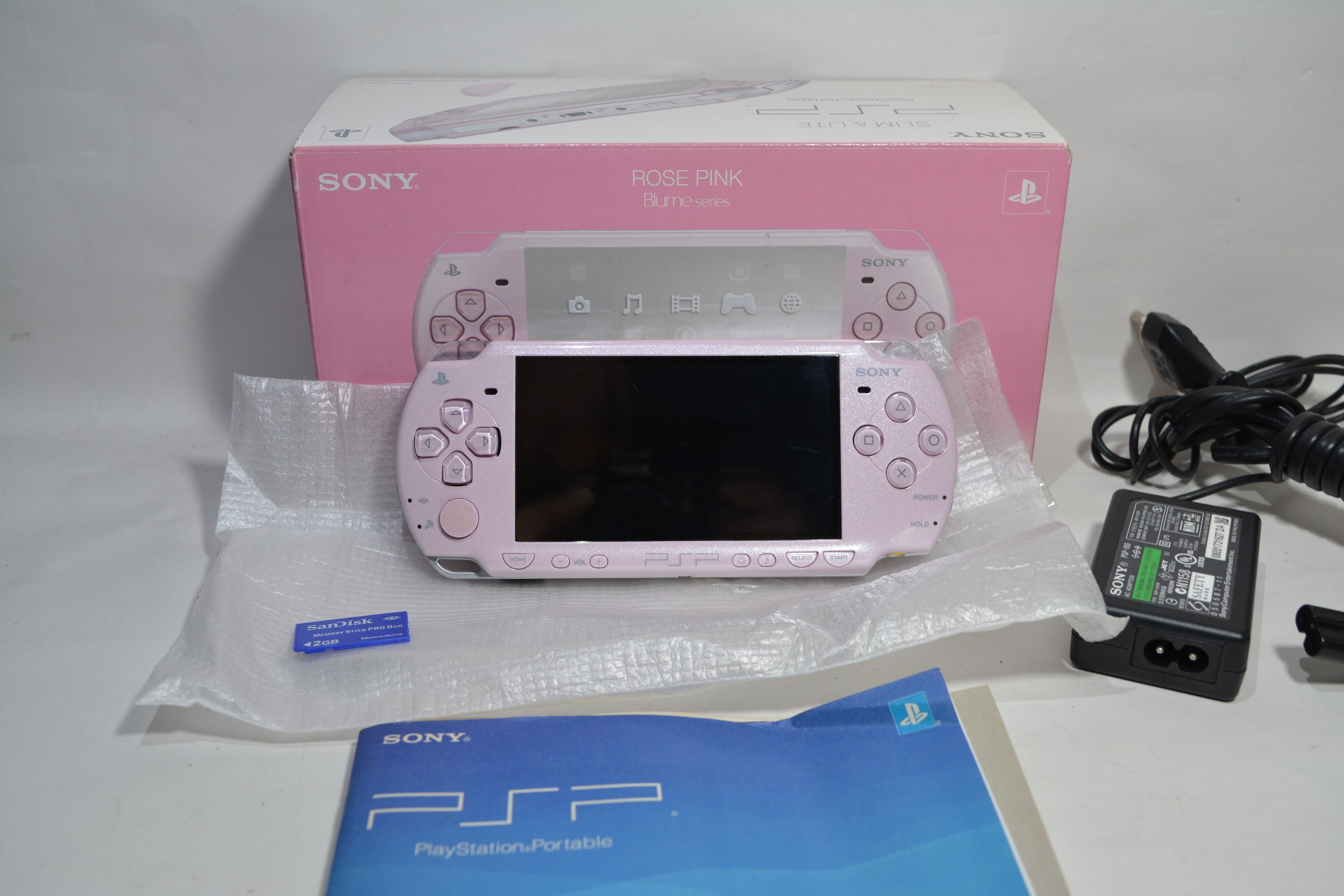 Sony PSP 2000 RP – Seltene Rose Pink (Blume Series) – CIB & Neuwertiger Zustand!