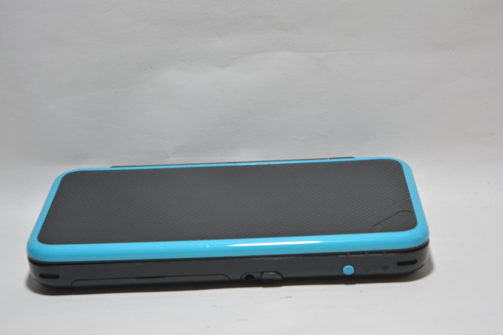 New Nintendo 2DS XL Black + Turquoise