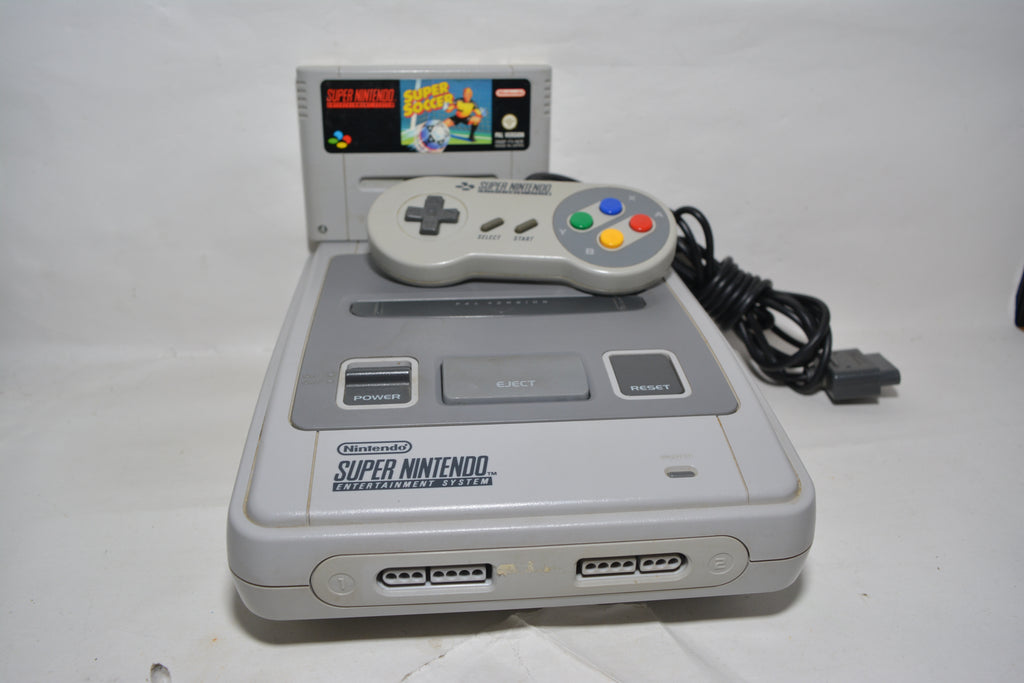 Super Nintendo (SNES) Konsole Set – inkl. Super Soccer