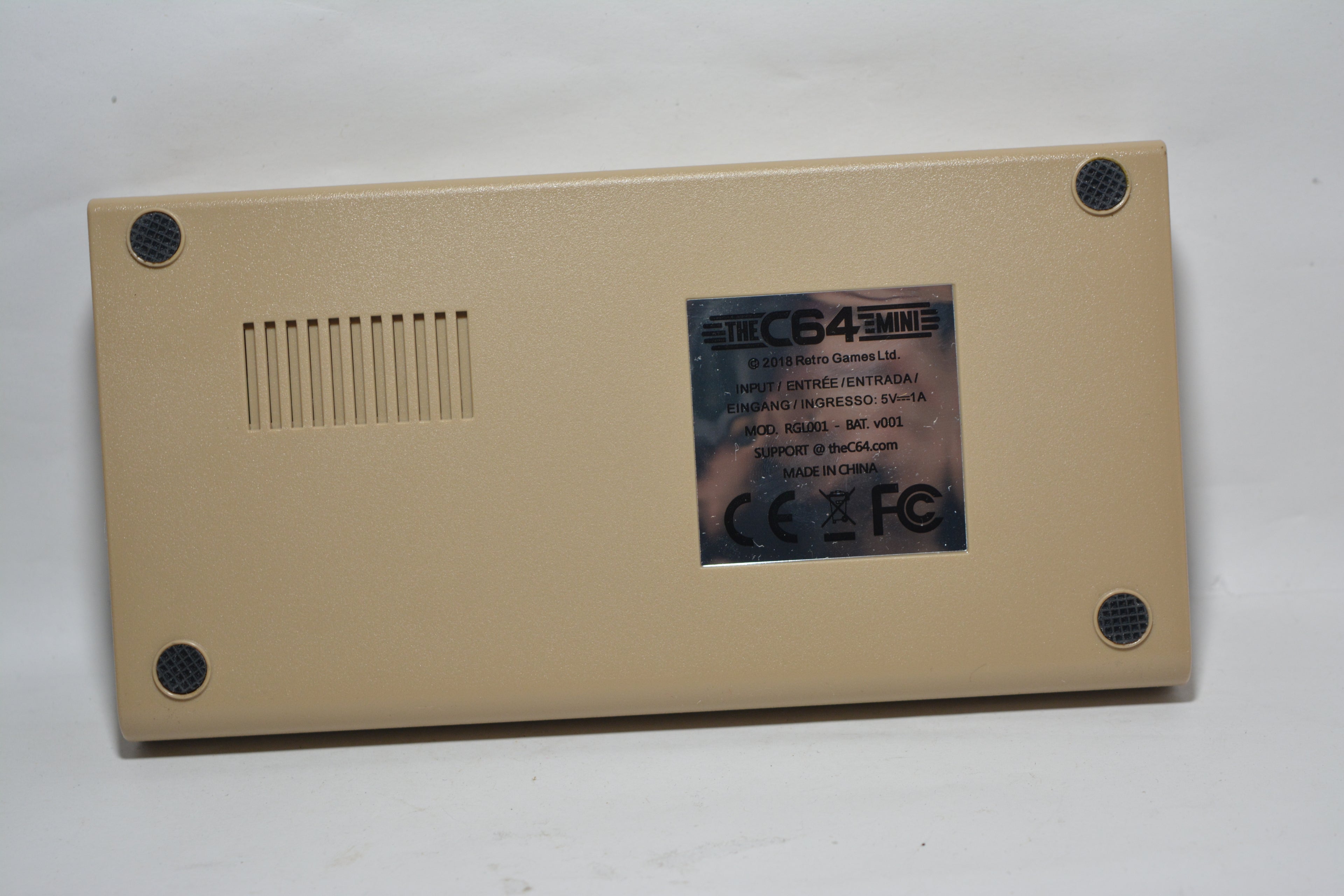 Commodore 64 Mini [64 Spiele Installiert]