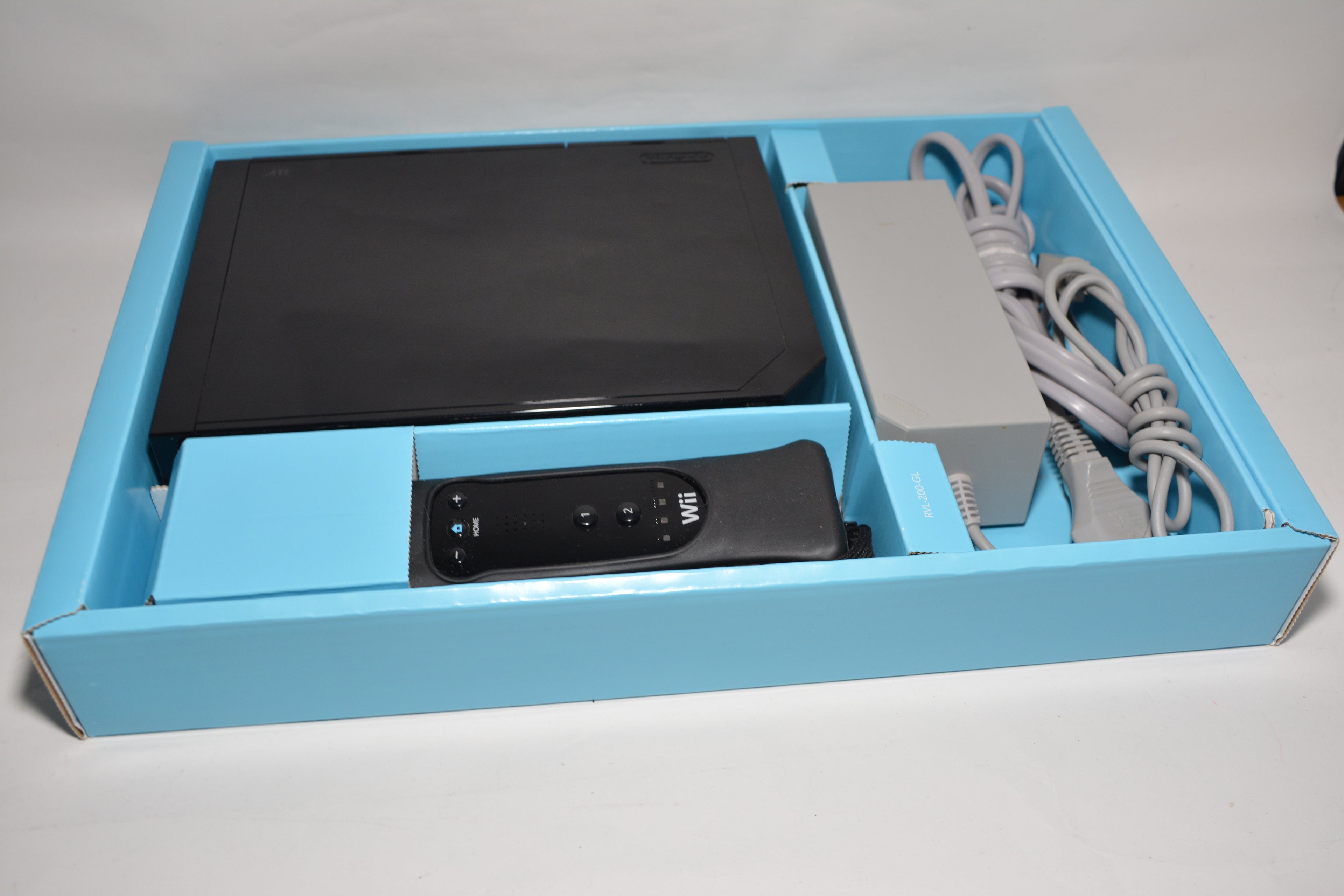 Nintendo Wii PLAY SET [3 Spiele inkl]