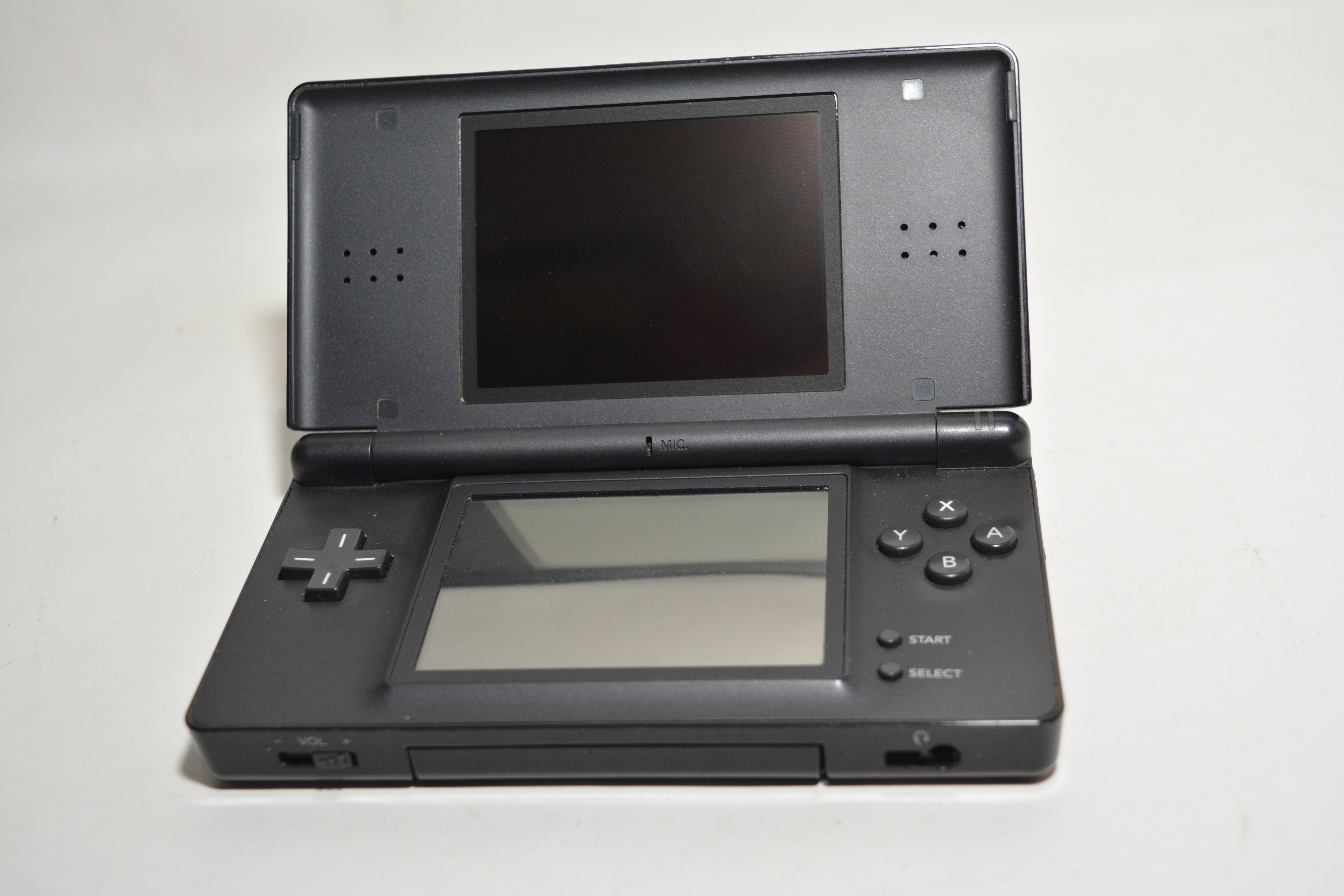 Nintendo DS Lite