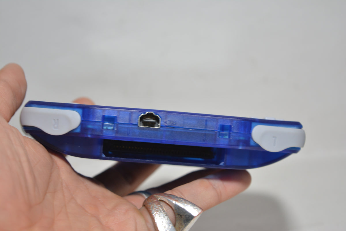 Nintendo Game Boy Advance (Transparent Blau)