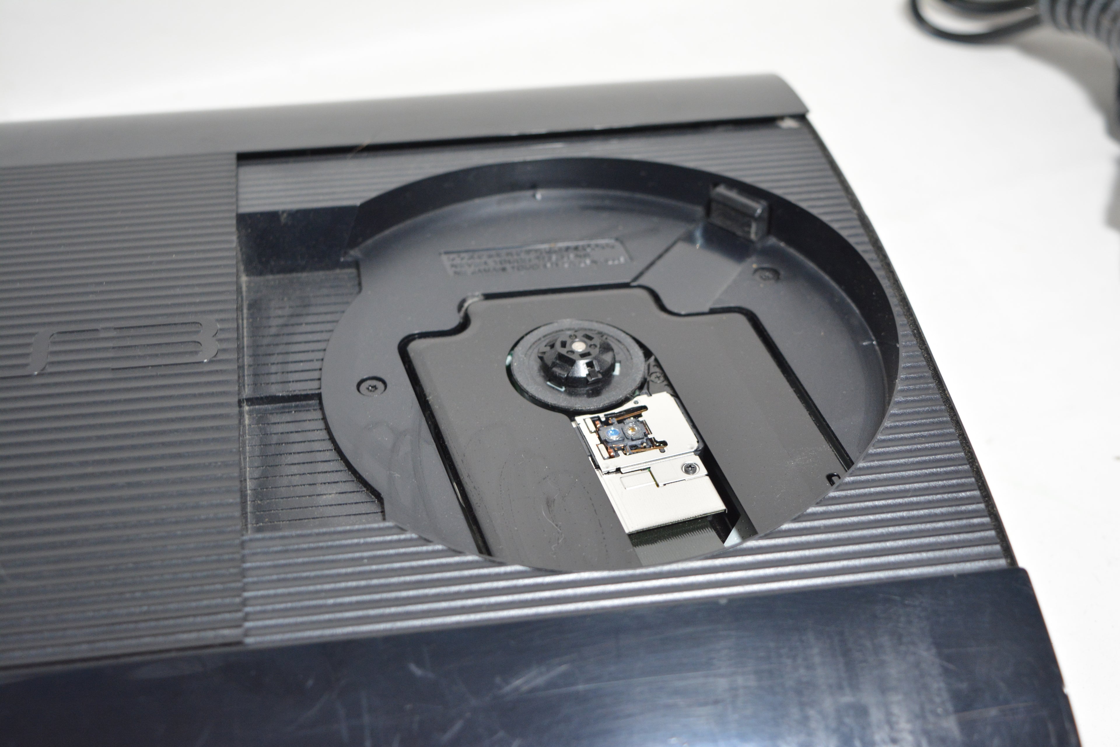 PlayStation 3 Super Slim (465GB)